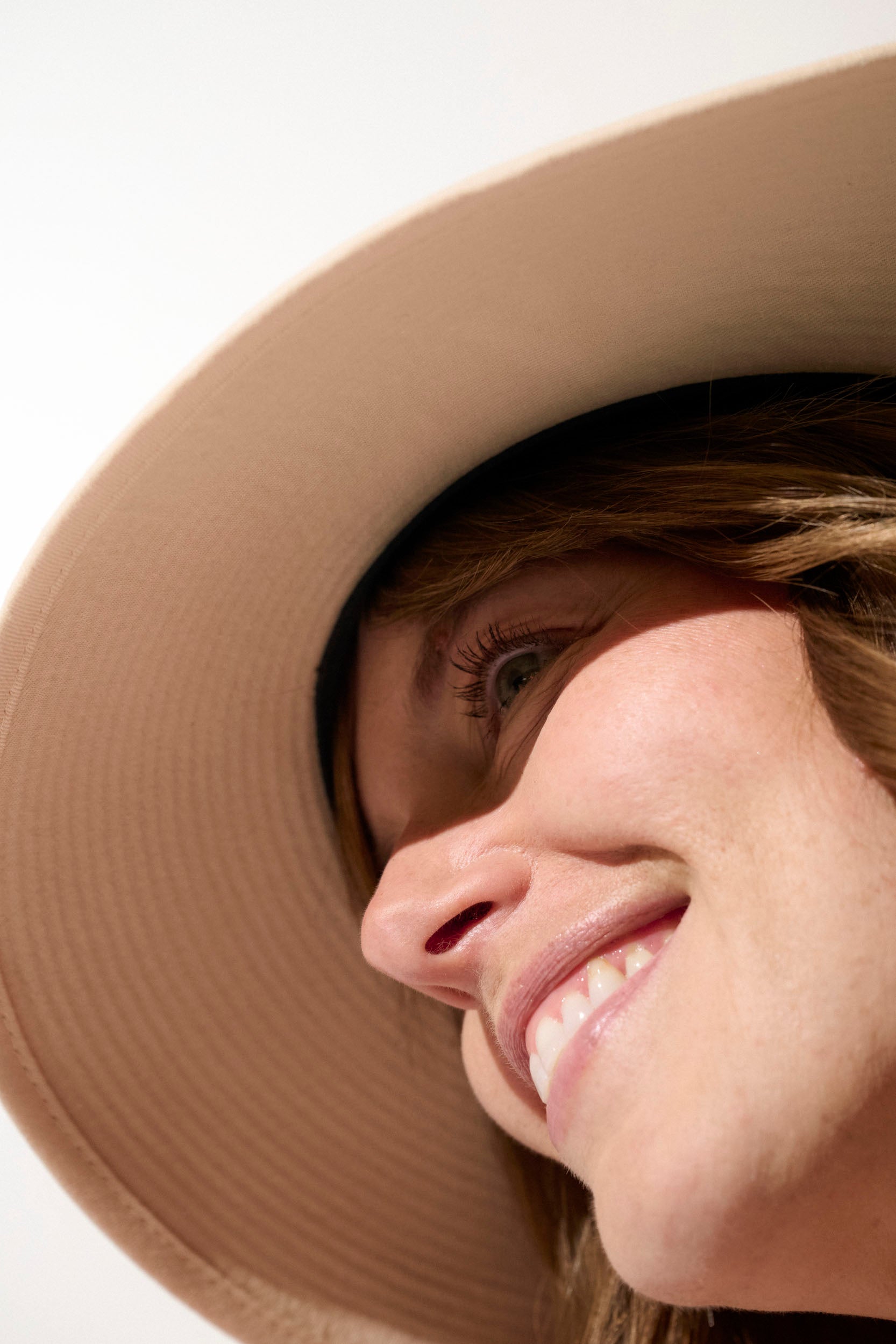 Chapeau anti-UV Antibes beige pour femme