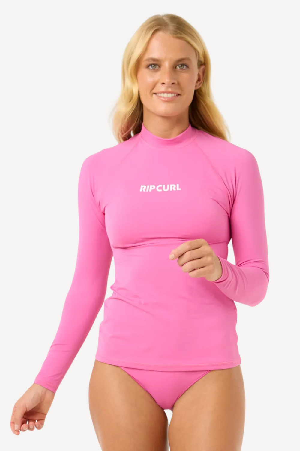 T-shirt de bain anti-UV rose pour femme, manches longues, UPF 50+, parfait pour la plage et les sports aquatiques.